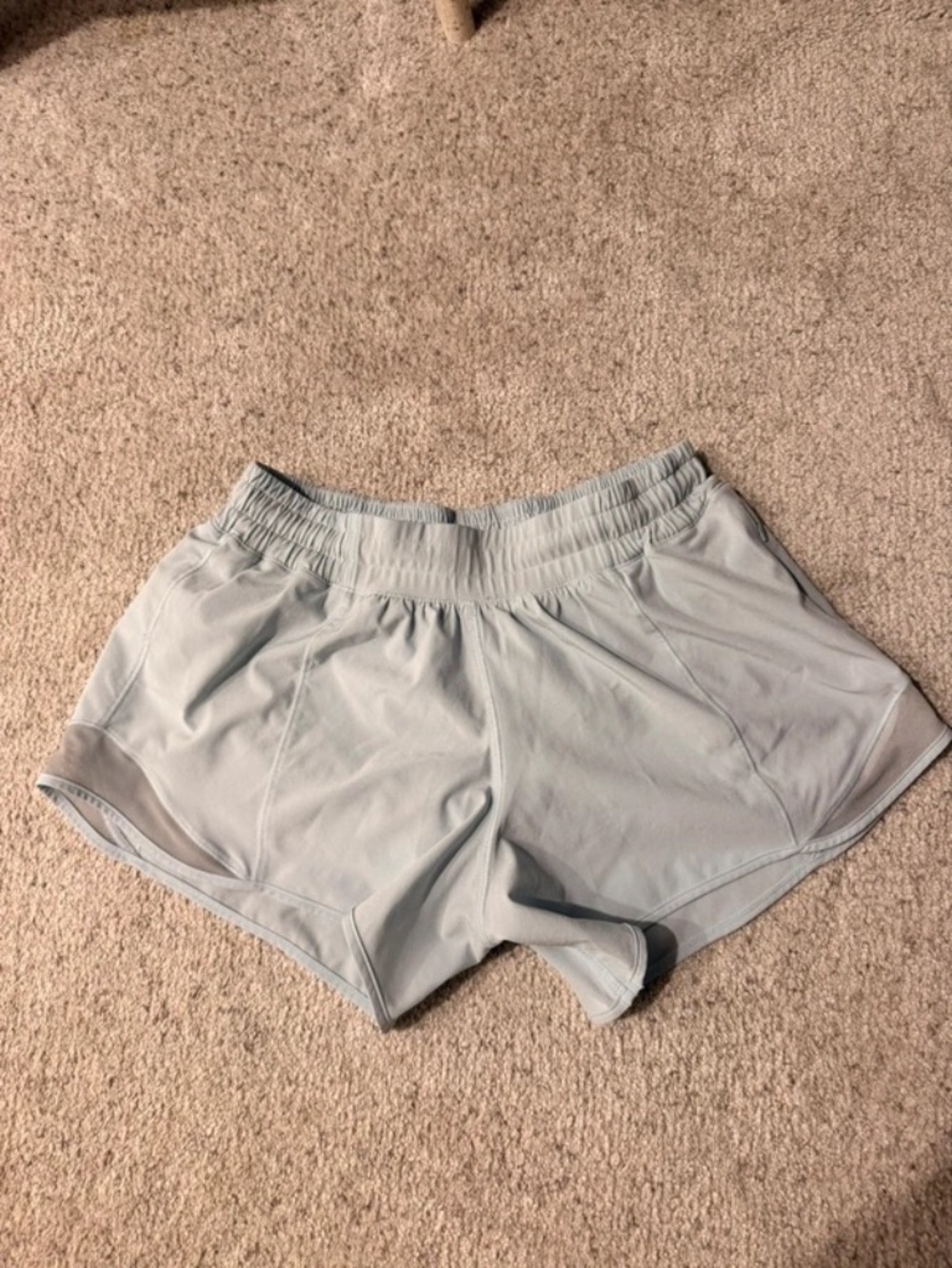 Lululemon 2.5 Hotty Hot Light Blue